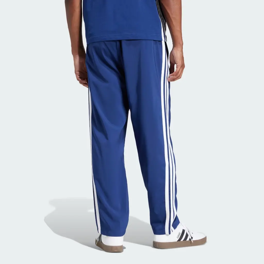 JE6400 adidas Essentials 3-Stripes Stanford Joggers open (3).webp