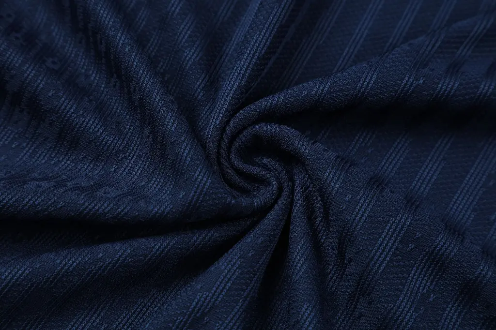 109456.332   T008#  TAGO   AMOUAGE  SHORT SLEEVE KIT 6 .webp